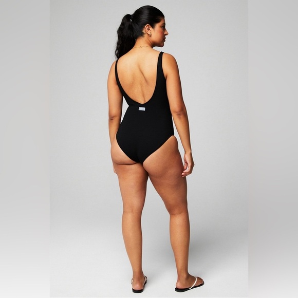 Fabletics Sunset Scoop One-Piece Swimsuit Large - Picture 8 of 8